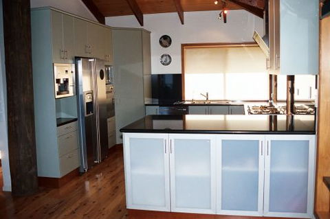Optima Kitchens - Renee 4