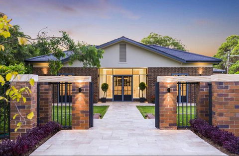 RKW Constructions - Renee 0