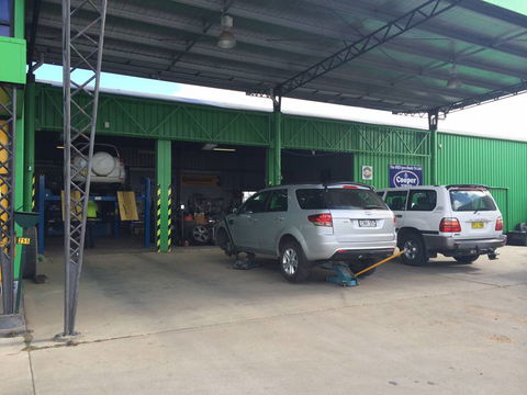Bones Tyres - Renee 4