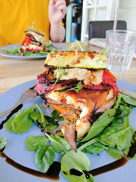 Canungra Hub Cafe & Deli - Qld Realsetate 6