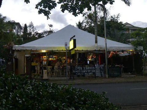 Fratelli On Trinity - Qld Realsetate 0
