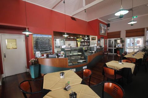 Henry's Cafe And Restaurant - Internet Find 0