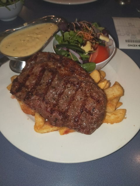 Highfields Tavern - Renee 3