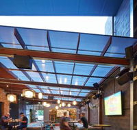 Marys Commercial Hotel - Renee