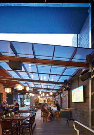 Maryâ€™s Commercial Hotel - Renee 0