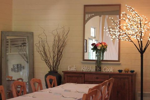 Obi's Restaurant - Swimm 0