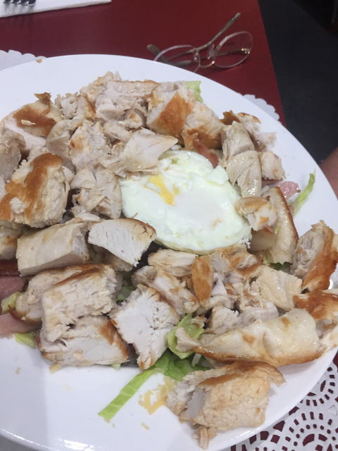 Simons Tavern Restaurant - Internet Find 4