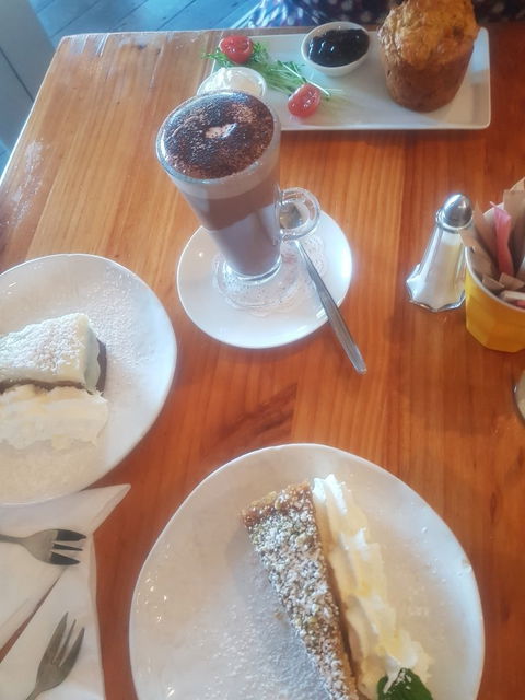 The Chocolate Cottage - Renee 1