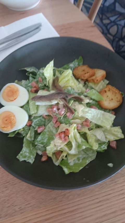 Trinity Beach Tavern - Qld Realsetate 1