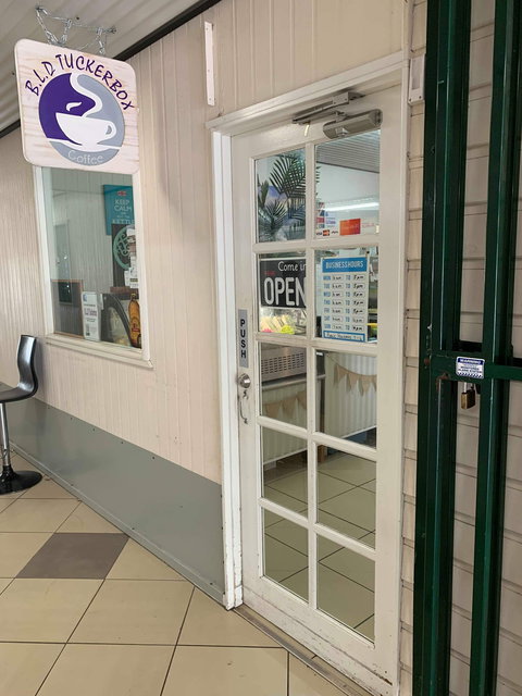 B.L.D Tuckerbox - Renee 1