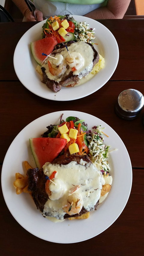 Bull & Barley Inn - Swimm 1