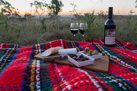 Bunnyconnellen Olive Grove & Vineyard - Internet Find 0