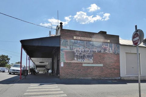 Mount Morgan Hot Bread Shop - Internet Find 0