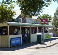 Pete's Village Bakery - Qld Realsetate