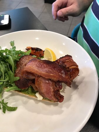 Spanish Food Noosaville QLD Swimm