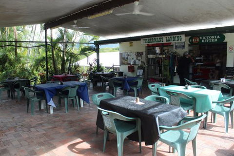 Fishermanâ€™s Landing Kiosk - Renee 0