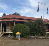 Mungungo Pub - Internet Find