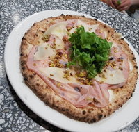 1000 Lire PizzaStuzzichini - Qld Realsetate