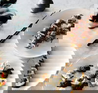 Morris Jones - Internet Find