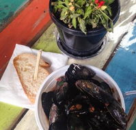 Mussel Pot - Internet Find