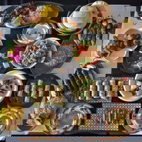 Zikrayat Lebanese Cuisine