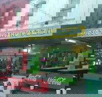 Mojo's Weird Pizza Clifton Hill - Swimm