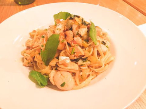 Mimi's Restaurant - Internet Find 0