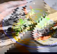 Plough Hotel - Swimm