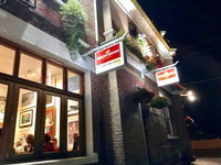 Elephant  Castle Hotel