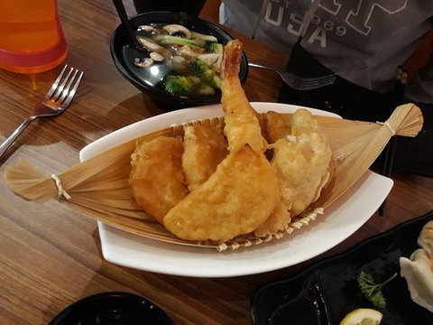 Sushi Dumpling House - Renee 0