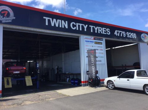 Twin City Tyres - Swimm 4