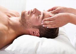 Unwind Massage - Renee 0