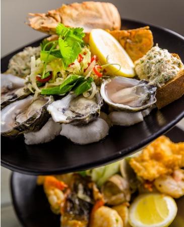 Cerberus Beach House - Renee 0