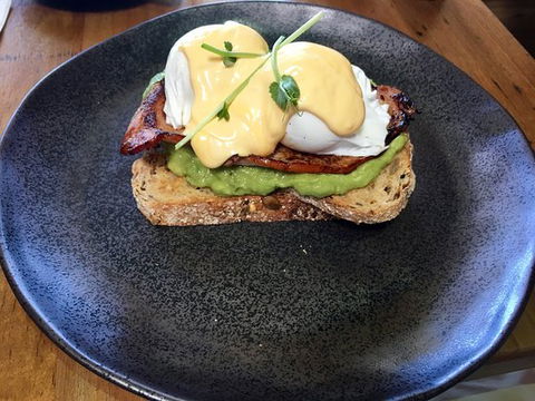 Two Brothers Mitcham - Swimm 0