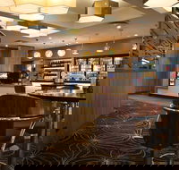 Gladstone Park Hotel Restaurant - Internet Find