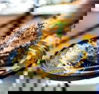 Mantra Studio Kitchen Bar - Swimm