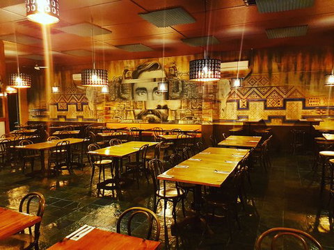 Carlos Cantina - Renee 0