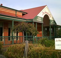La Porchetta Mill Park - Swimm