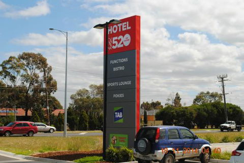 Hotel 520 - Swimm 0
