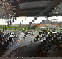 Nillumbik Estate - Internet Find