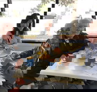 Cafe Angelique - Swimm