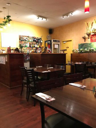 Pakenham Thai Restaurant - Petrol Stations 0