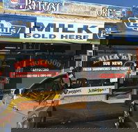 Patto's Handy Store - Swimm