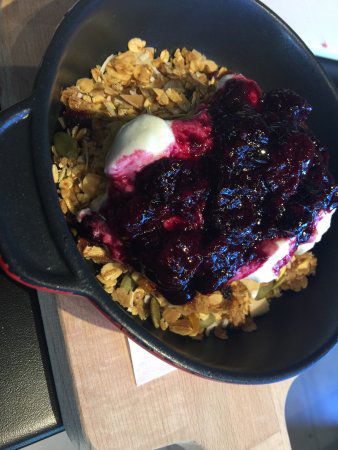 Raven Hill Restaurant Cafe - Renee 0
