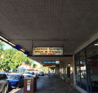 Captain George's Seafood - Swimm