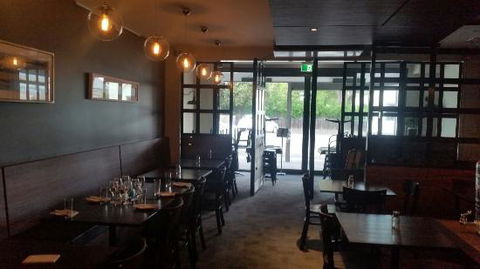 Gregory's - Renee 0