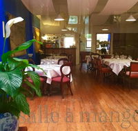 La Salle a Manger - Internet Find