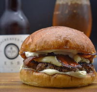 Monroe's Burgers  Beers - Renee