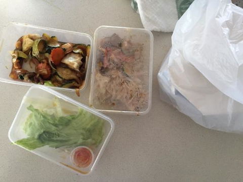 Som Thai On The Bay - Renee 0