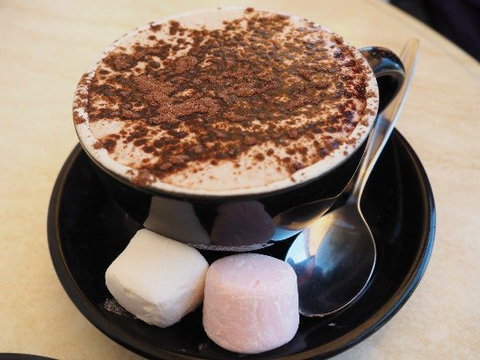 Stringers Cafe - Renee 0